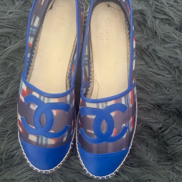 Chanel mesh and lambskin espadrilles size 41. - Picture 2 of 7